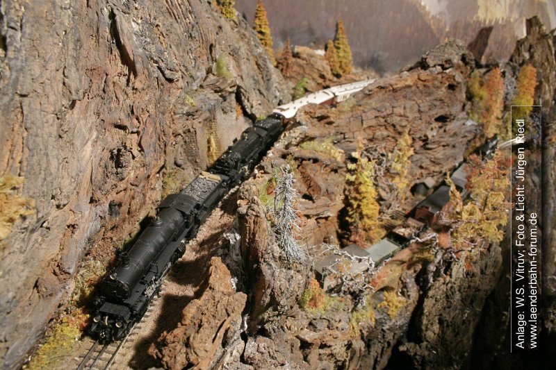 Reihe 310 Doppeltraktion mit Orientexpress am Bruch zur Elisabethenbrücke