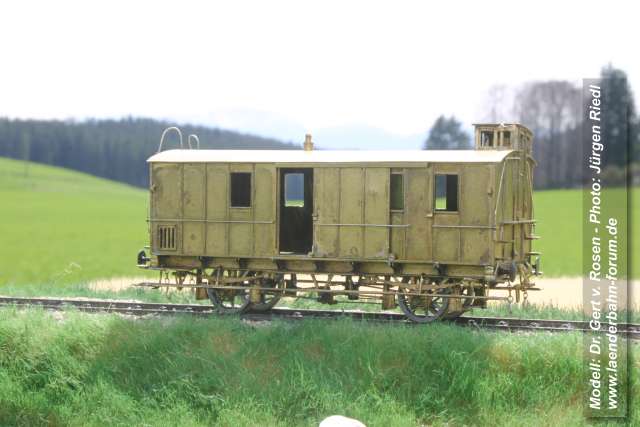 Bild des BOB Gepäckwagens D2